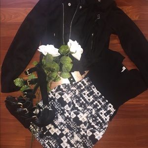 Lily White black and white pencil skirt